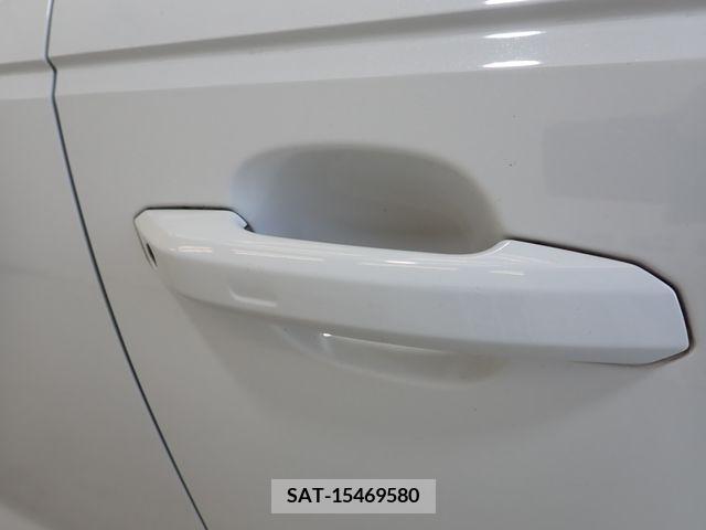 Audi A4 2016-02 389424-9