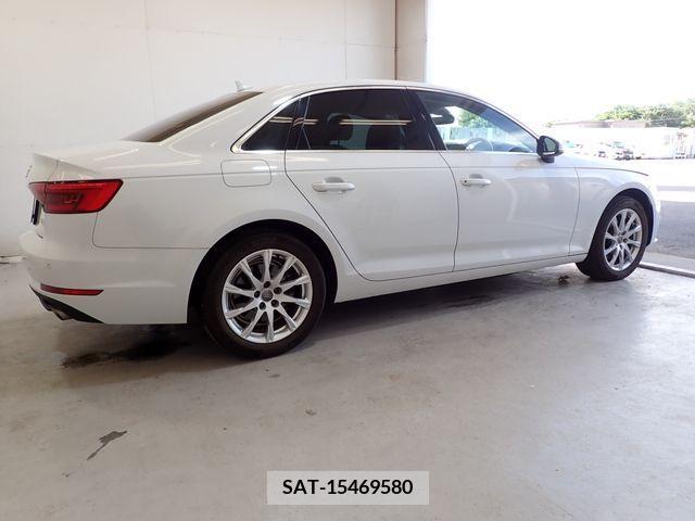 Audi A4 2016-02 389424-4