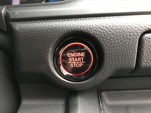Honda e 2022-07 16203-24