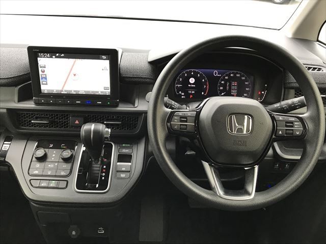 Honda e 2022-07 16203-1
