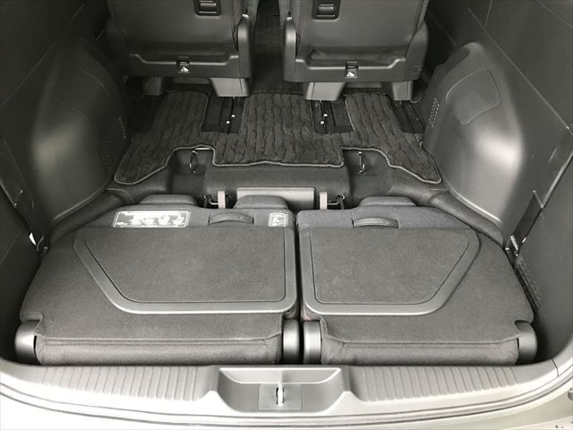 Honda e 2022-07 16203-16