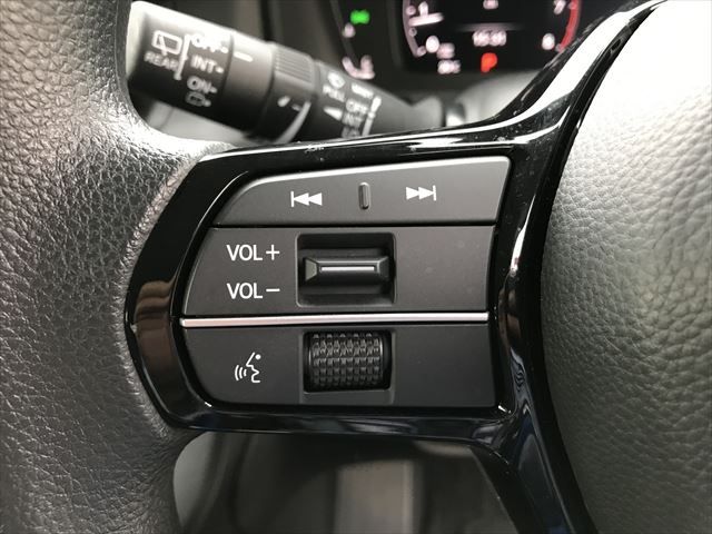 Honda e 2022-07 16203-20
