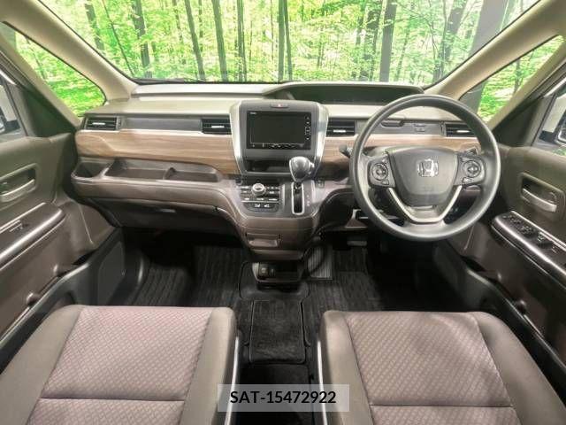 Honda FREED 2022-05 331821-1