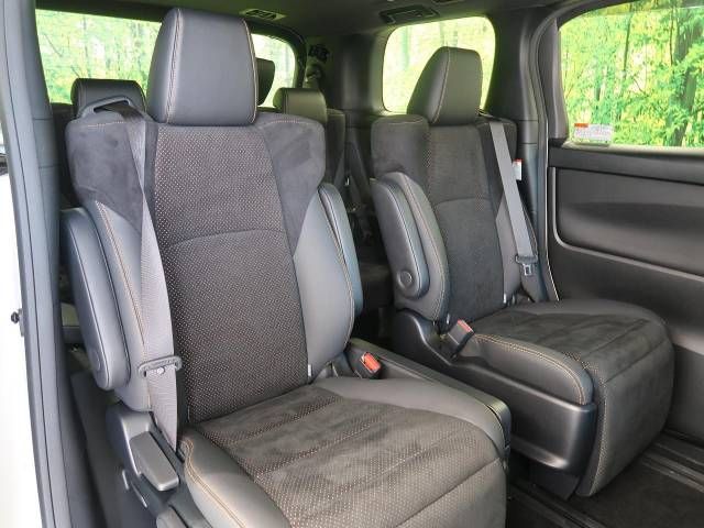 Toyota ALPHARD 2020-05 24486-9