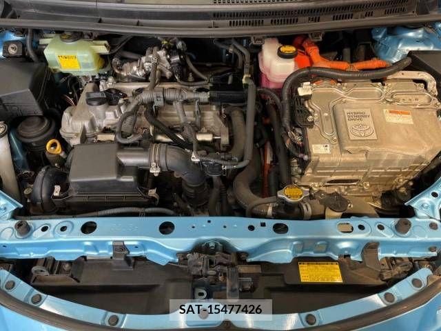 Toyota AQUA 2013-07 376342-18