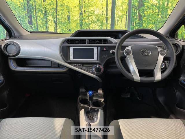 Toyota AQUA 2013-07 376342-1