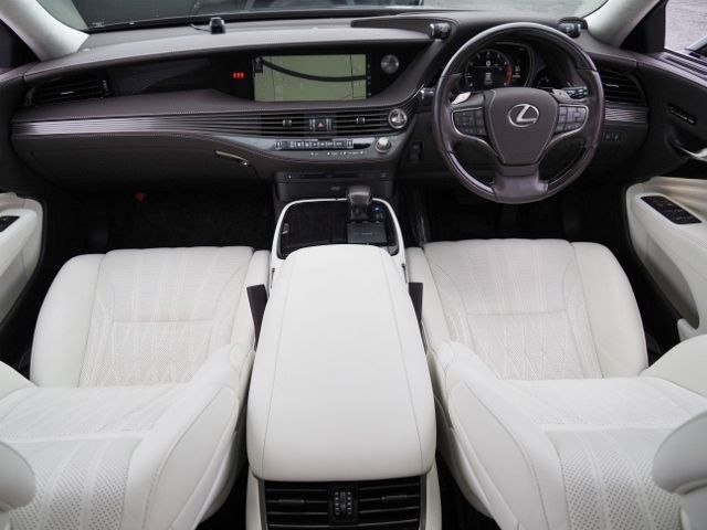 Lexus LS 2018-09 22269-10