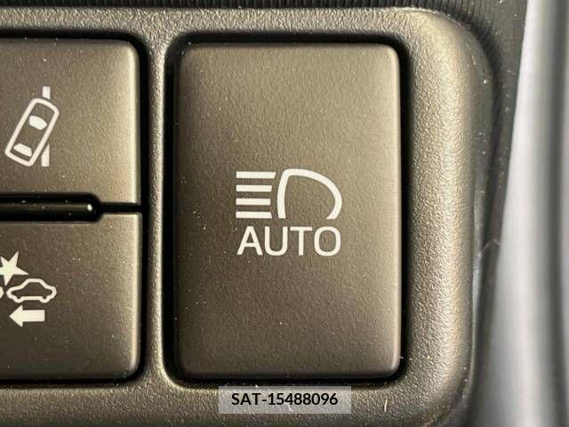 Toyota AQUA 2019-01 220427-6