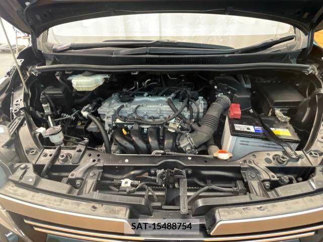 Toyota VOXY 2016-11 245754-18