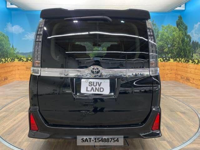 Toyota VOXY 2016-11 245754-15