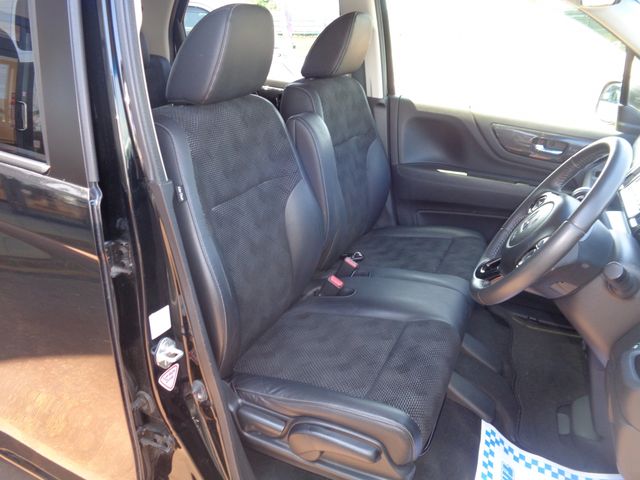 Honda N-WGN 2016-02 8406-7