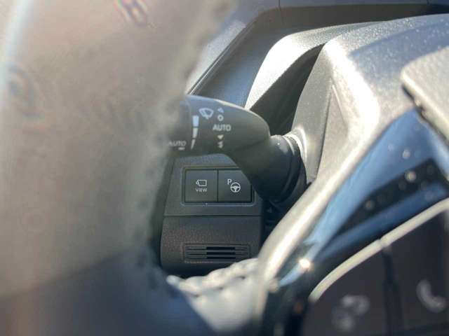 Toyota PRIUS 2023-03 27248-6