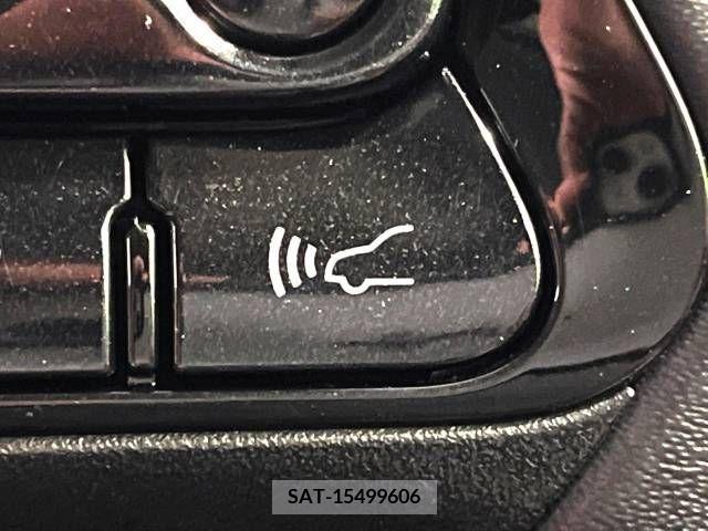 Toyota PRIUS 2020-01 393355-3