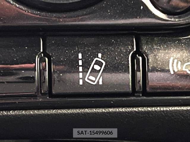 Toyota PRIUS 2020-01 393355-4