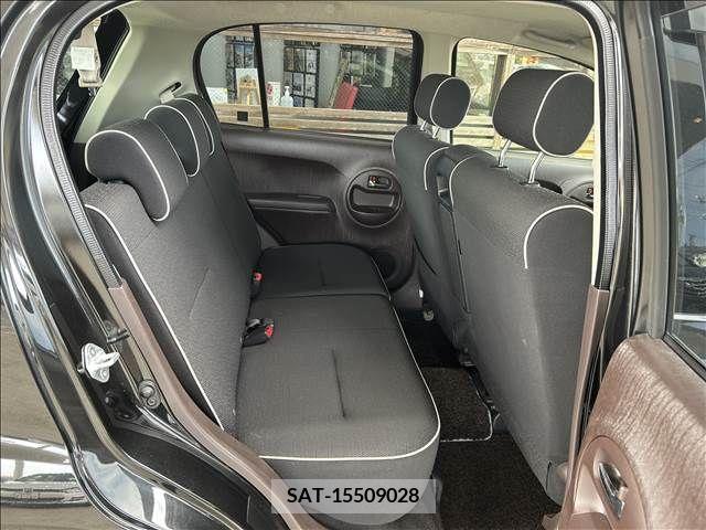 Toyota PASSO 2015-06 366013-5