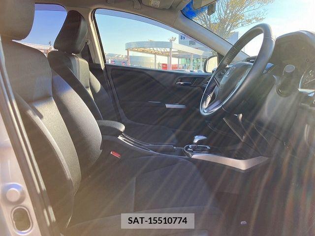Honda GRACE 2016-07 202930-12