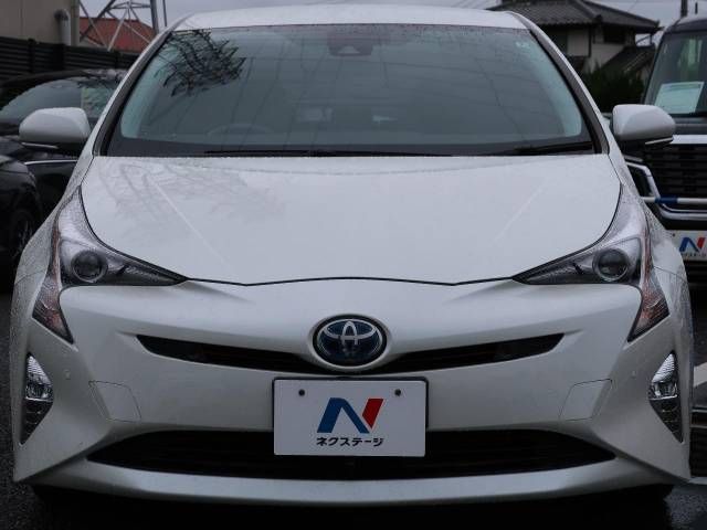 Toyota PRIUS 2016-03 2060-16