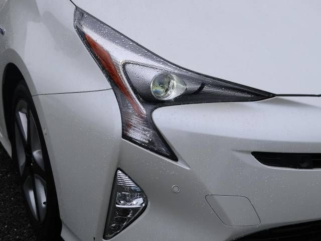 Toyota PRIUS 2016-03 2060-14