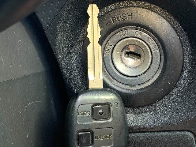 Toyota FJ CRUISER 2013-01 9100-9