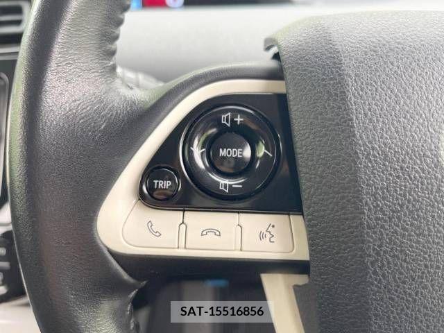 Toyota PRIUS 2017-03 281957-9