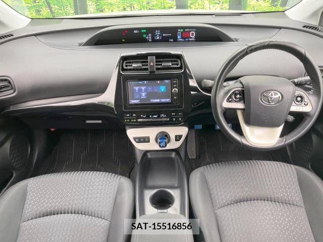 Toyota PRIUS 2017-03 281957-1