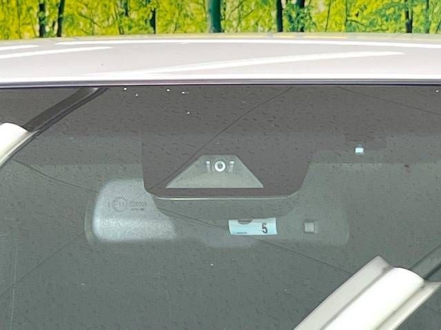 Toyota HARRIER 2018-03 192245-2