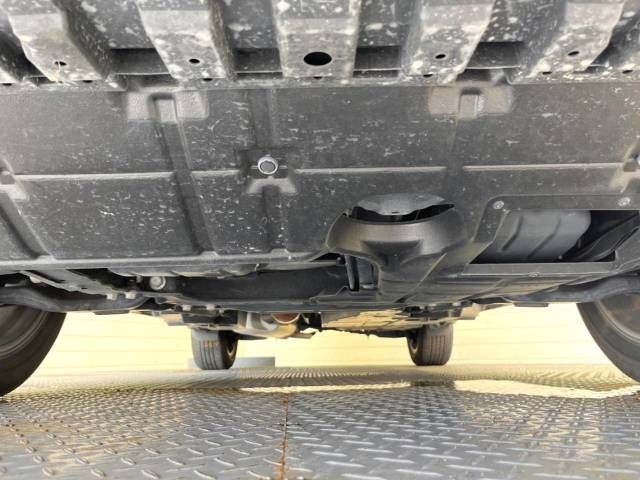 Toyota HARRIER 2018-03 192245-19