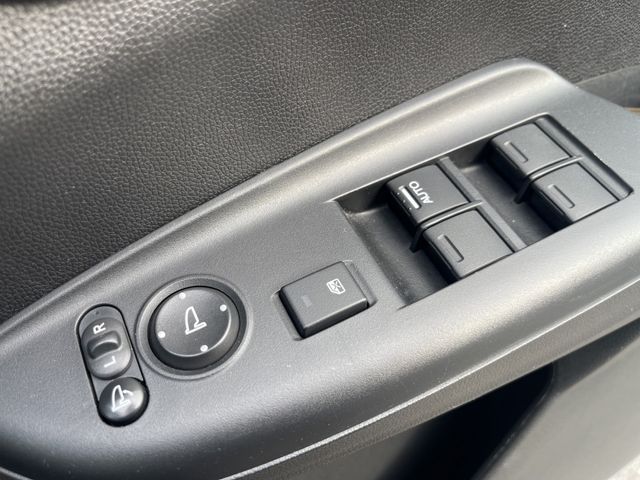Honda FIT 2018-12 190582-11