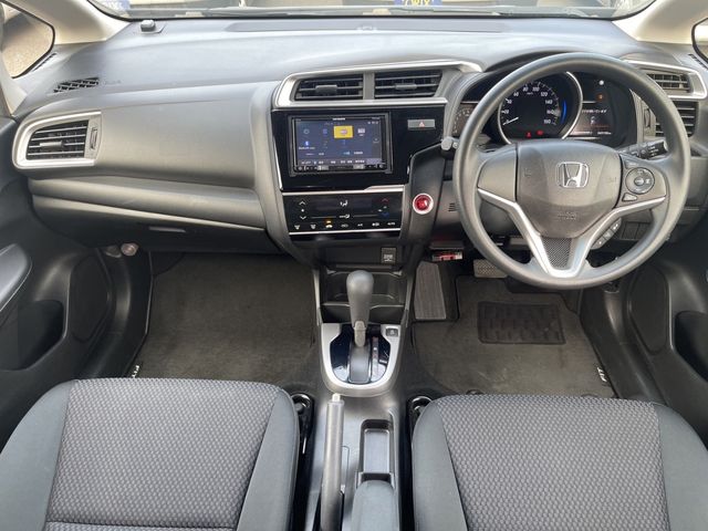 Honda FIT 2018-12 190582-1