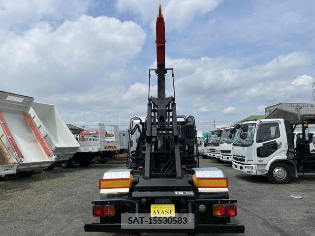 Hino RANGER 2005-11 383919-10