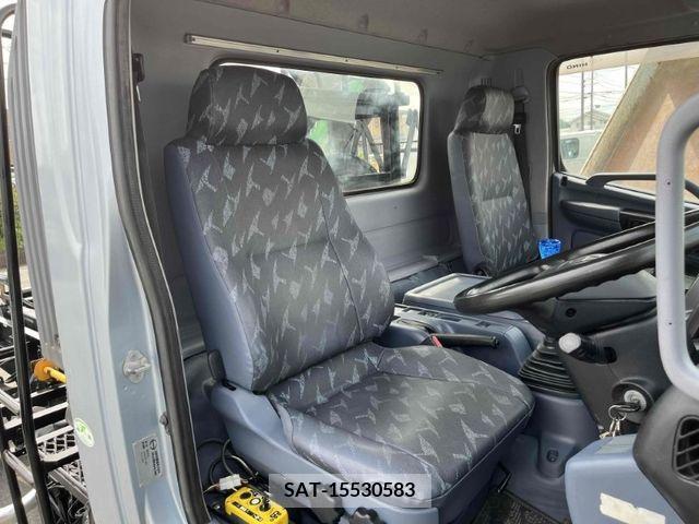 Hino RANGER 2005-11 383919-18