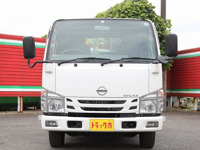 Nissan ATLAS 2020-05 186643-3