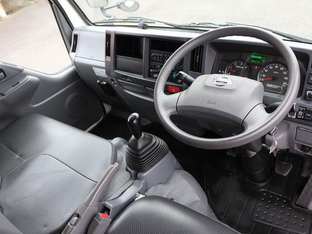 Nissan ATLAS 2020-05 186643-17