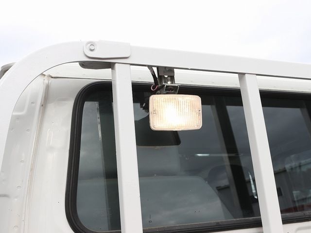 Nissan ATLAS 2020-05 186643-7