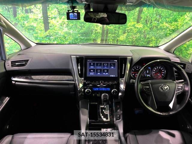 Toyota ALPHARD 2020-05 355490-1