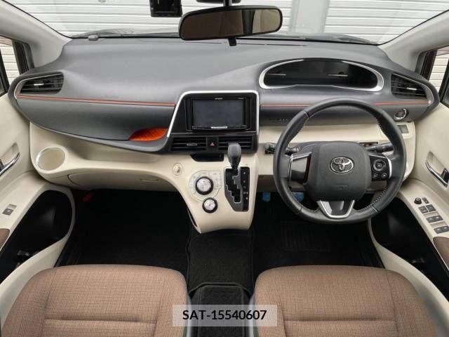 Toyota SIENTA 2016-01 314647-1