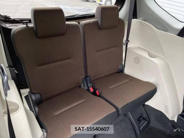 Toyota SIENTA 2016-01 314647-10