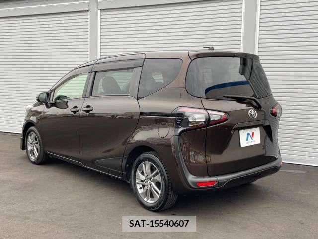 Toyota SIENTA 2016-01 314647-17
