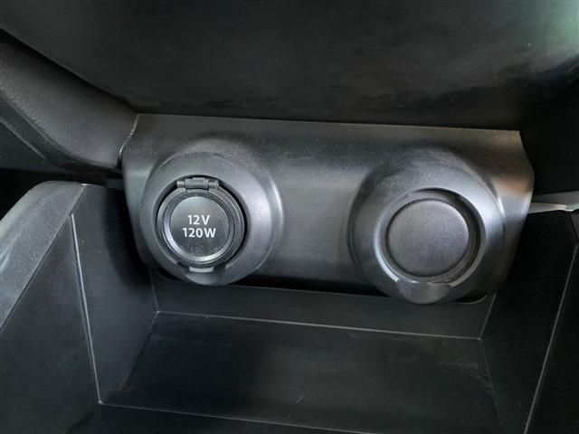 Suzuki SWIFT 2018-06 195956-21