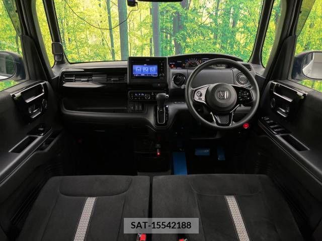 Honda N BOX CUSTOM 2021-05 225069-1