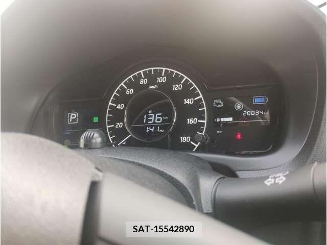 Nissan NOTE 2019-01 207905-3