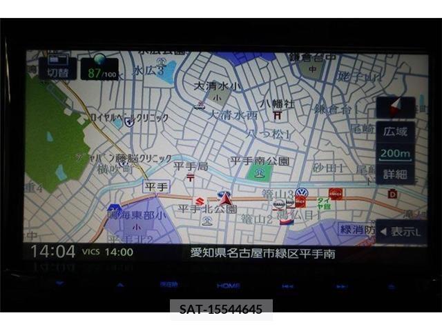 Toyota PRIUS 2021-04 224229-1