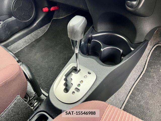 Toyota VITZ 2012-03 251864-7