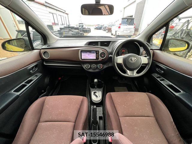 Toyota VITZ 2012-03 251864-1