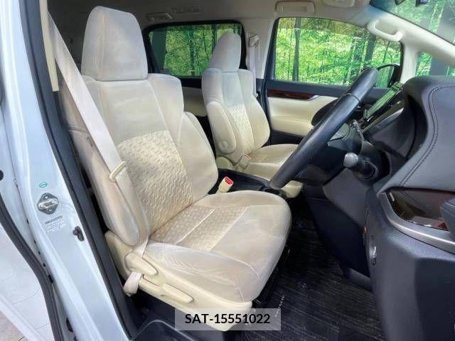 Toyota ALPHARD 2015-08 355359-8