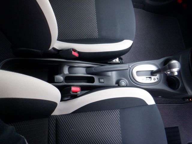 Nissan NOTE 2018-08 15368-22