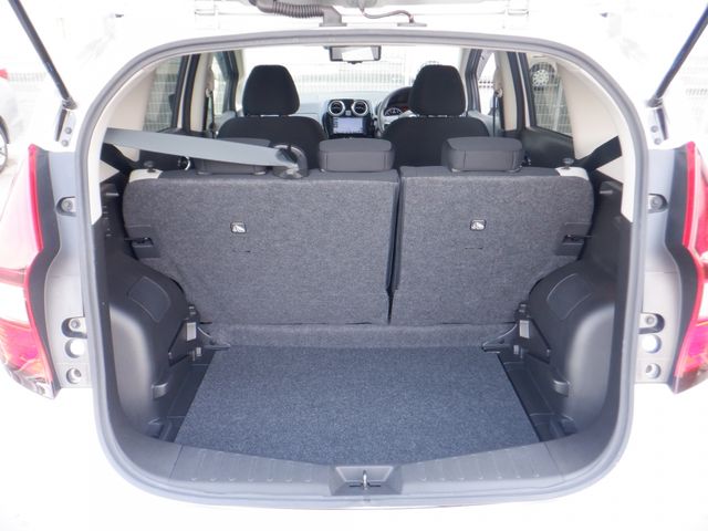 Nissan NOTE 2018-08 15368-12