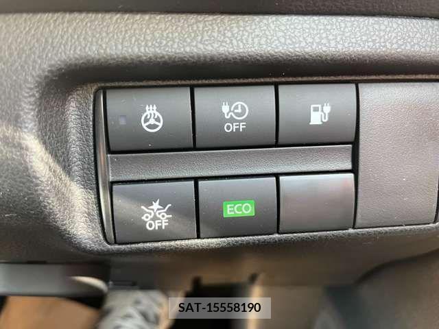 Nissan LEAF 2021-09 240699-5