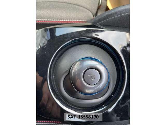 Nissan LEAF 2021-09 240699-13