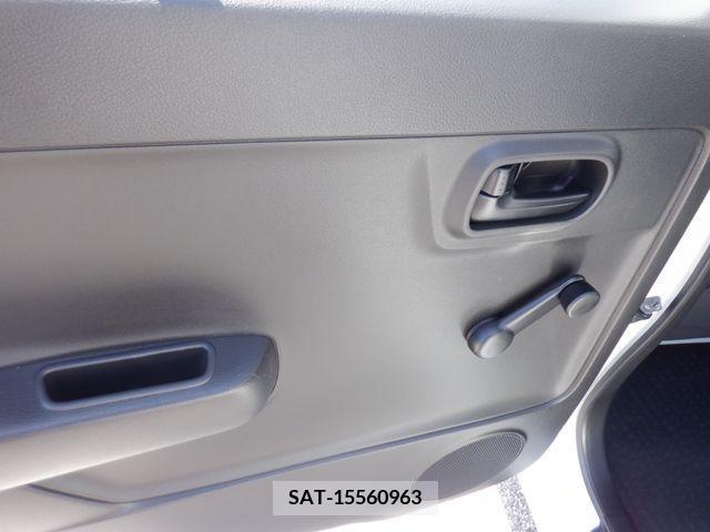 Suzuki ALTO 2017-02 327222-21